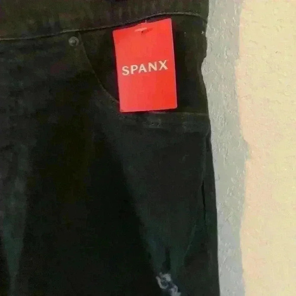 Spanx Vintage Distressed Pull On Tummy Shaping Skinny Jeans Vintage Black Size M - Picture 7 of 12